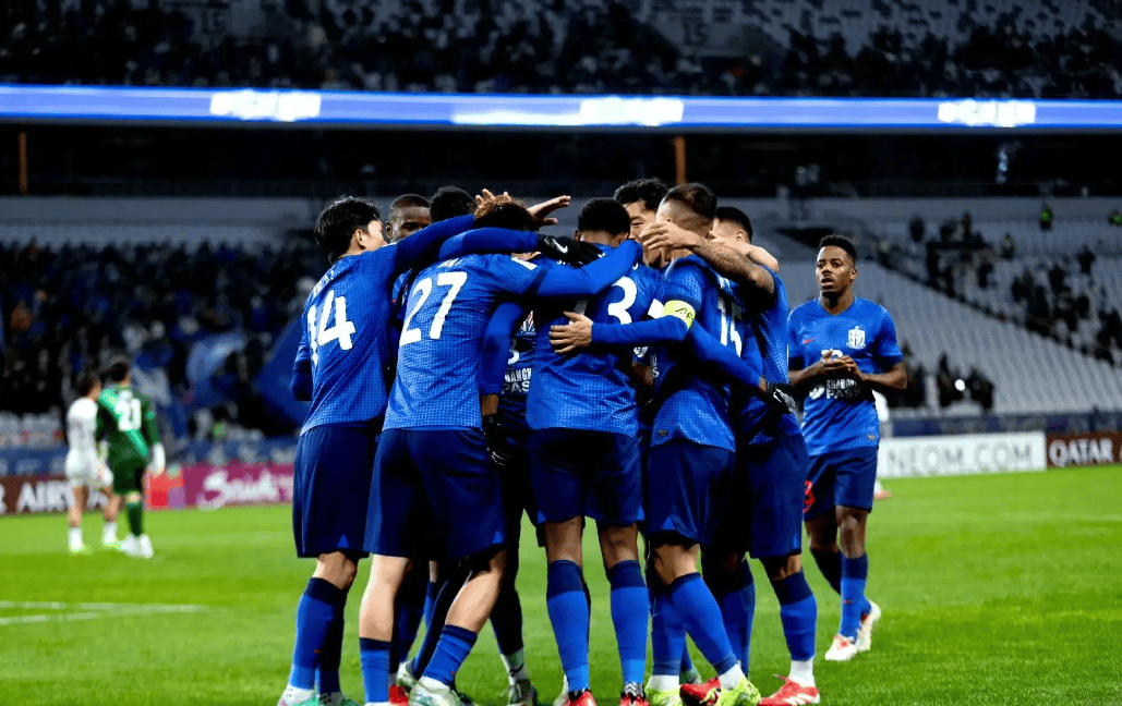 上海德比今晚打响,谁能笑到最后? 上海德比今晚打响,谁能笑到最后?