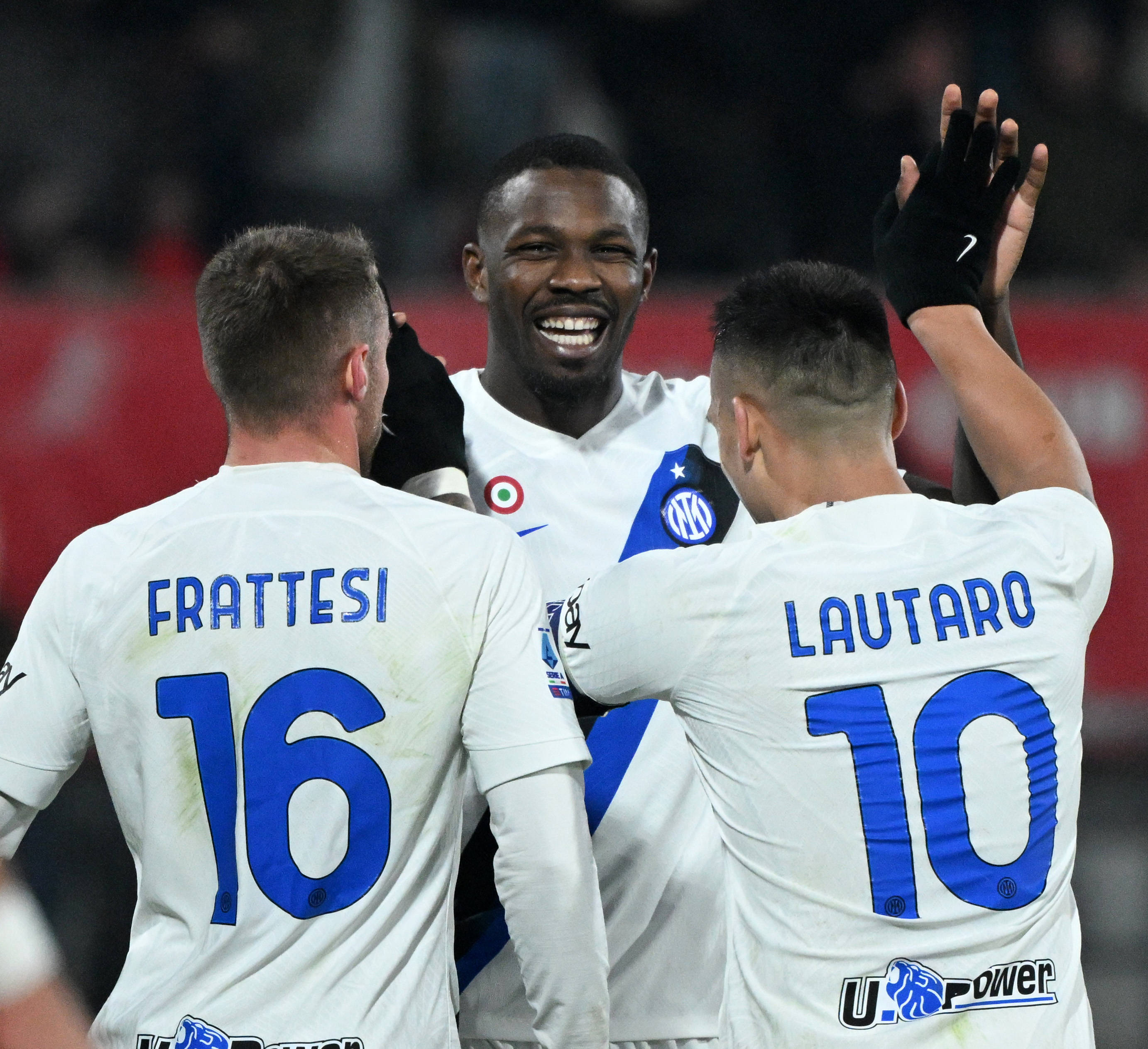 包含那不勒斯主场大胜,表现出色斩获胜利的词条 包含那不勒斯主场大胜,表现出色斩获胜利的词条