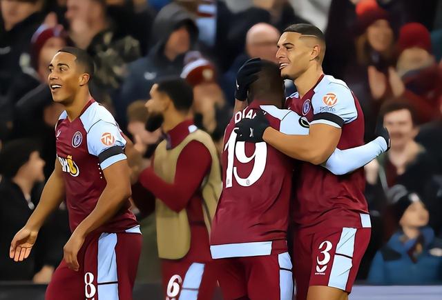 包含英格兰联赛战况惊险,球队实力对抗激动人心的词条 包含英格兰联赛战况惊险,球队实力对抗激动人心的词条