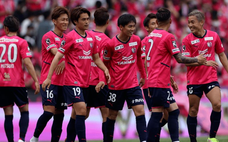 广岛三箭决胜亚冠,颠覆亚洲足球界新传奇的简单介绍 广岛三箭决胜亚冠,颠覆亚洲足球界新传奇的简单介绍