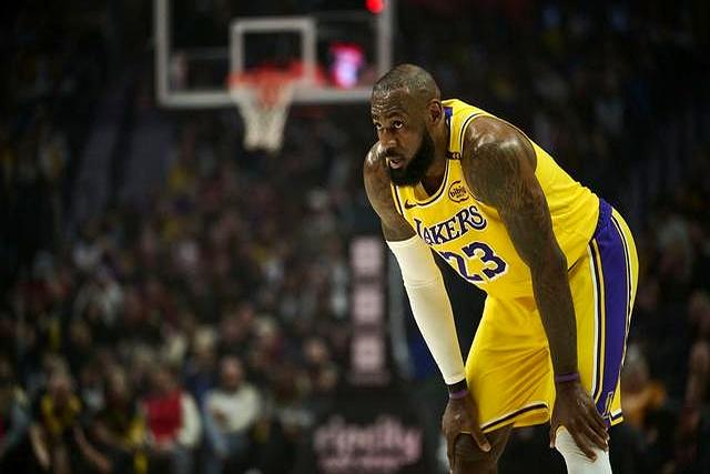 开拓者豪取八连胜,湖人遭受连败 开拓者豪取八连胜,湖人遭受连败