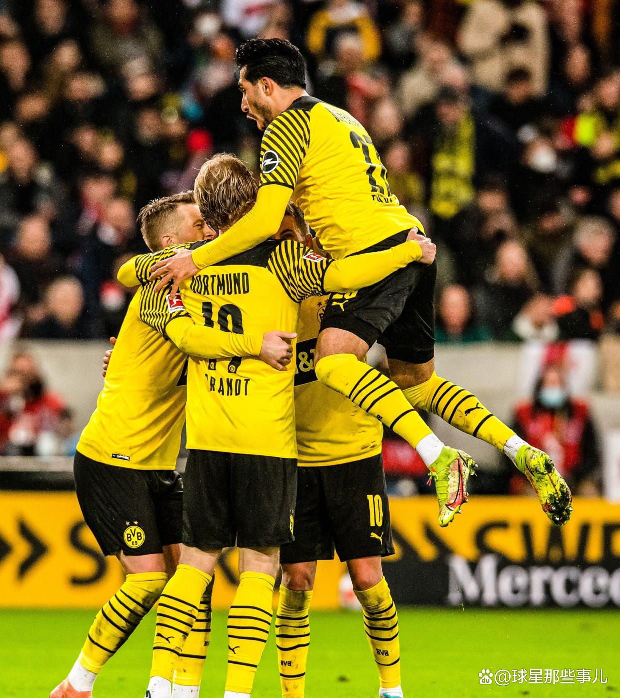 关于多特蒙德主场告捷,积分榜逐步攀升的信息 关于多特蒙德主场告捷,积分榜逐步攀升的信息