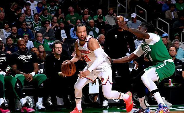 凯尔特人队逆转胜利，稳居东部第二