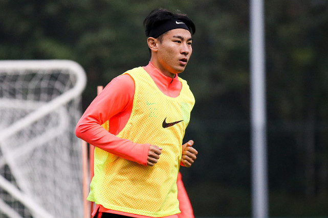 关于恒大后防出现漏洞，需多加训练的信息