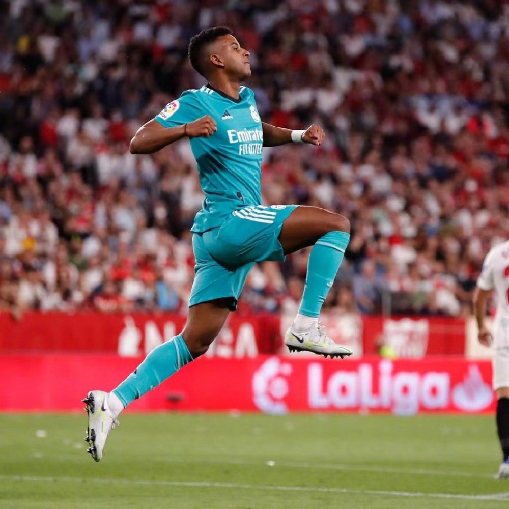 巴塞罗那新援独中三元，塞维利亚遭惊天逆转