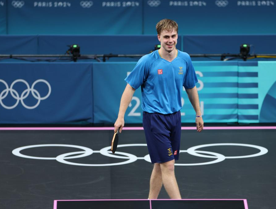 瑞典国家队中场得到主教练肯定,展现出色表现 瑞典国家队中场得到主教练肯定,展现出色表现