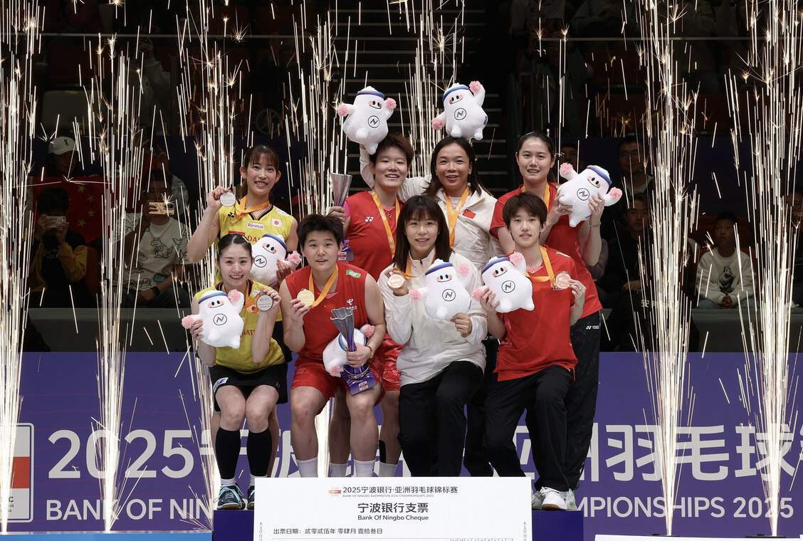 中国选手力压群雄，斩获金牌