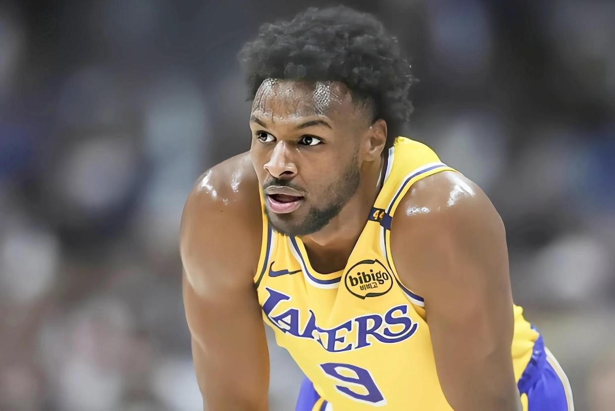 尼克斯不敌湖人！戈贝尔表现亮眼难挽败局