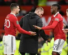 关于球队危机四伏,球员齐心困扰久久需解的信息 关于球队危机四伏,球员齐心困扰久久需解的信息