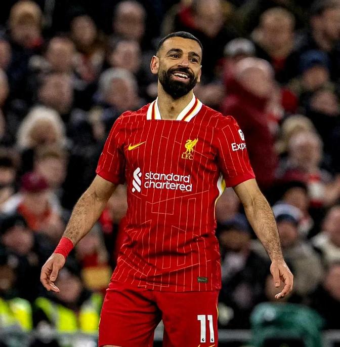 利物浦惊险晋级,胜出四强 利物浦惊险晋级,胜出四强