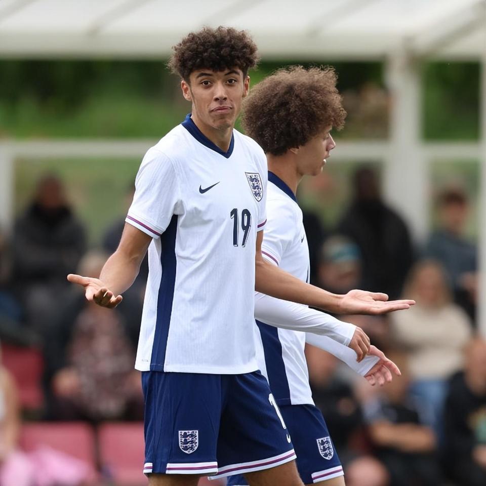 摩纳哥球员莱索特传射梅开二度