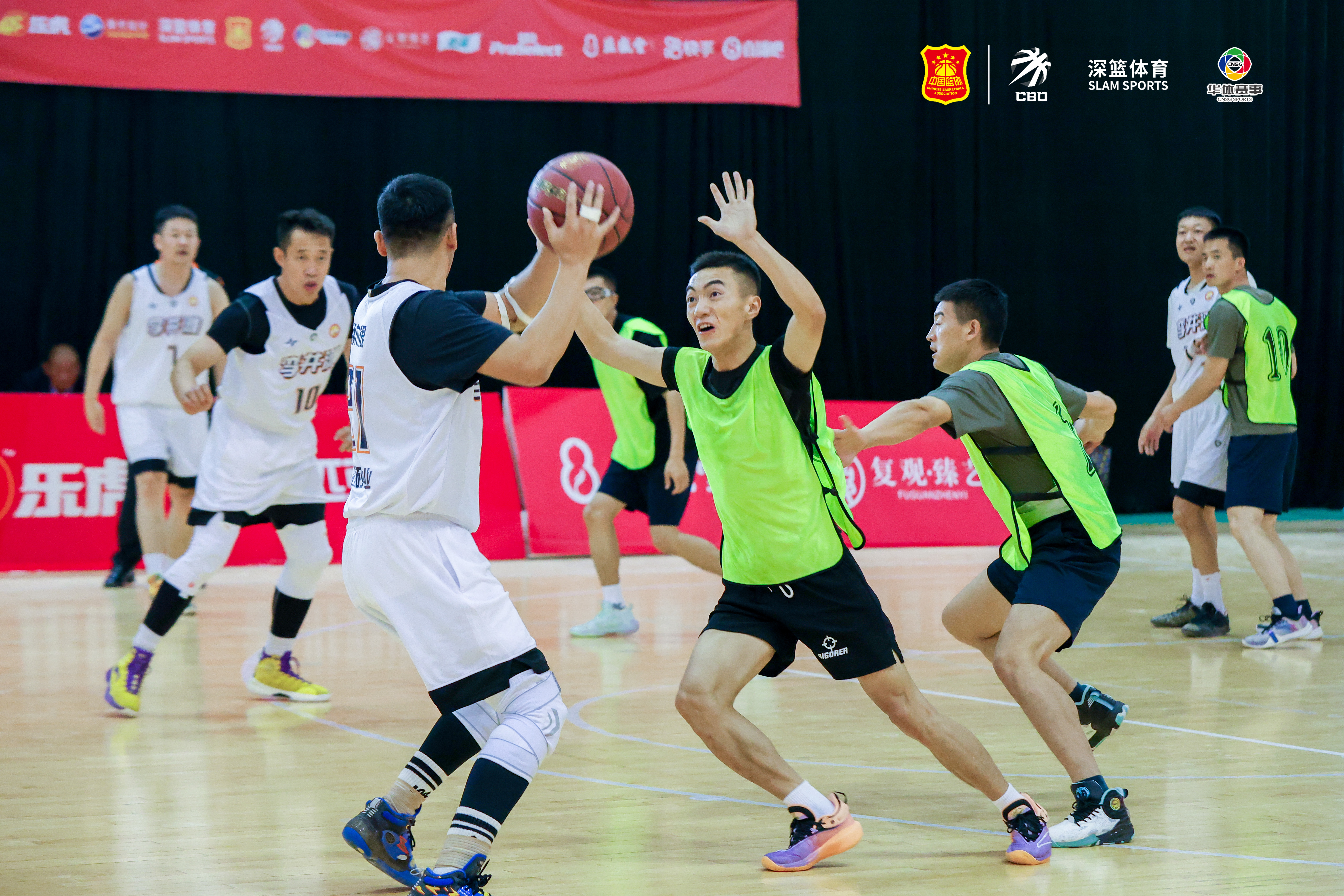 联合国为公益举办篮球比赛