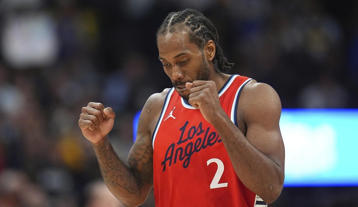 华盛顿健力士主场不敌对手,士气受挫! 华盛顿健力士主场不敌对手,士气受挫!