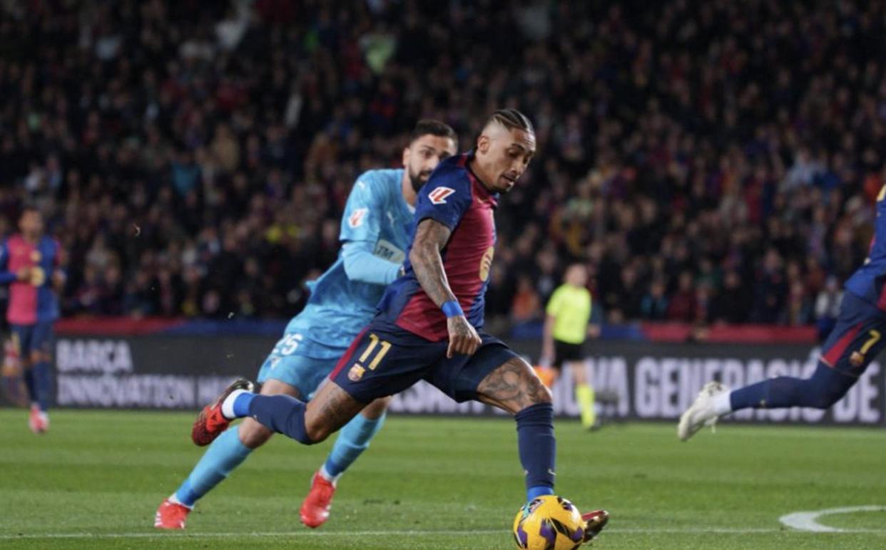 瓦伦西亚大胜巴塞罗那,勇士力挽狂澜 瓦伦西亚大胜巴塞罗那,勇士力挽狂澜