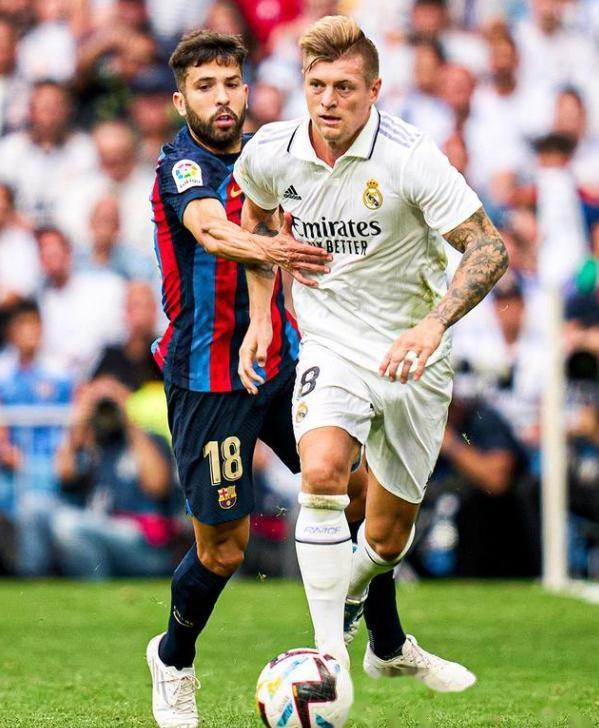 关于反超取胜!瓦伦西亚主场逆袭,取得关键三分的信息 关于反超取胜!瓦伦西亚主场逆袭,取得关键三分的信息