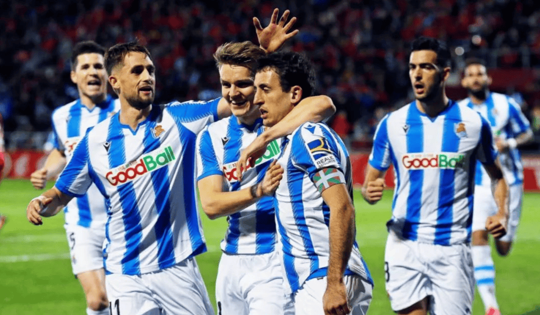 奥尔特主场不敌巴伦西亚,球队面对困难 奥尔特主场不敌巴伦西亚,球队面对困难