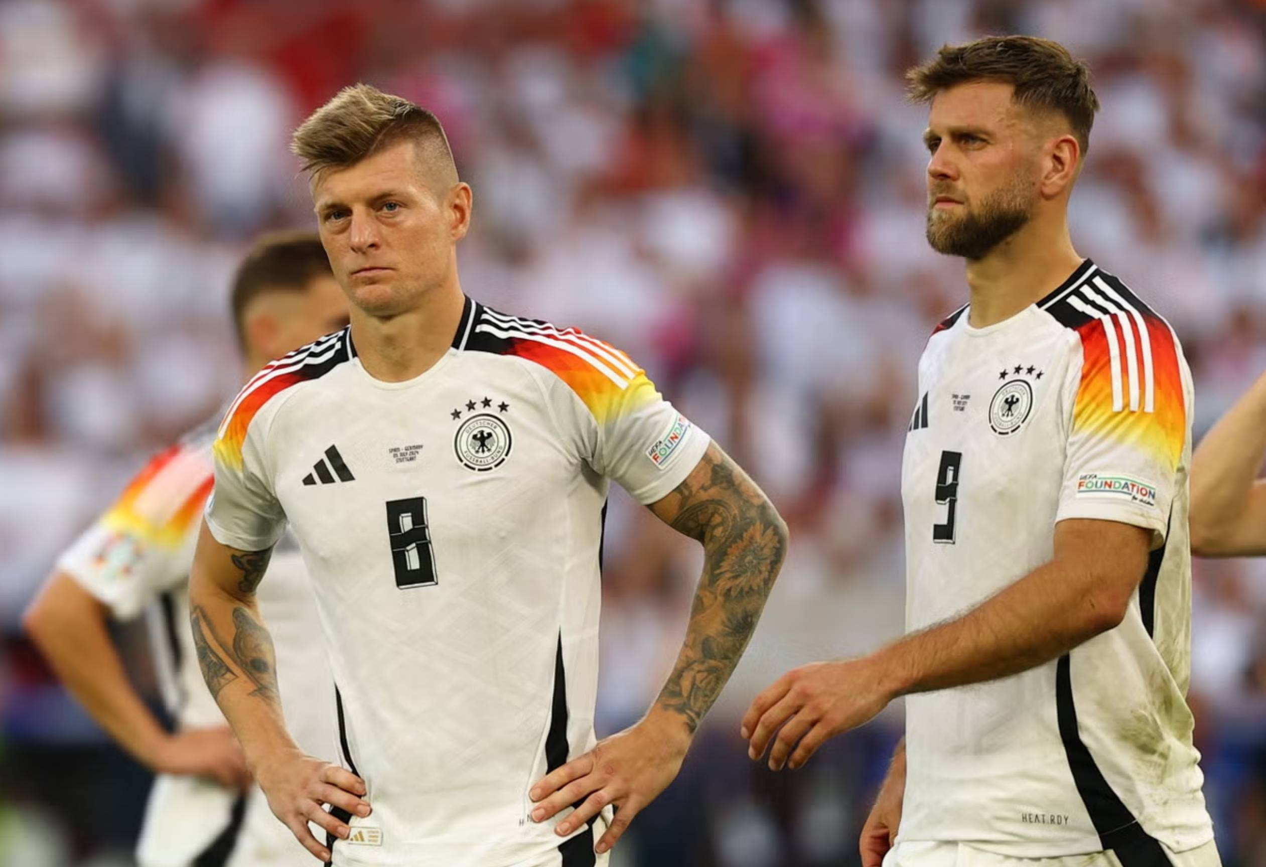 华夏海外球迷热议德国足球聚焦赛事精彩瞬间的简单介绍 华夏海外球迷热议德国足球聚焦赛事精彩瞬间的简单介绍