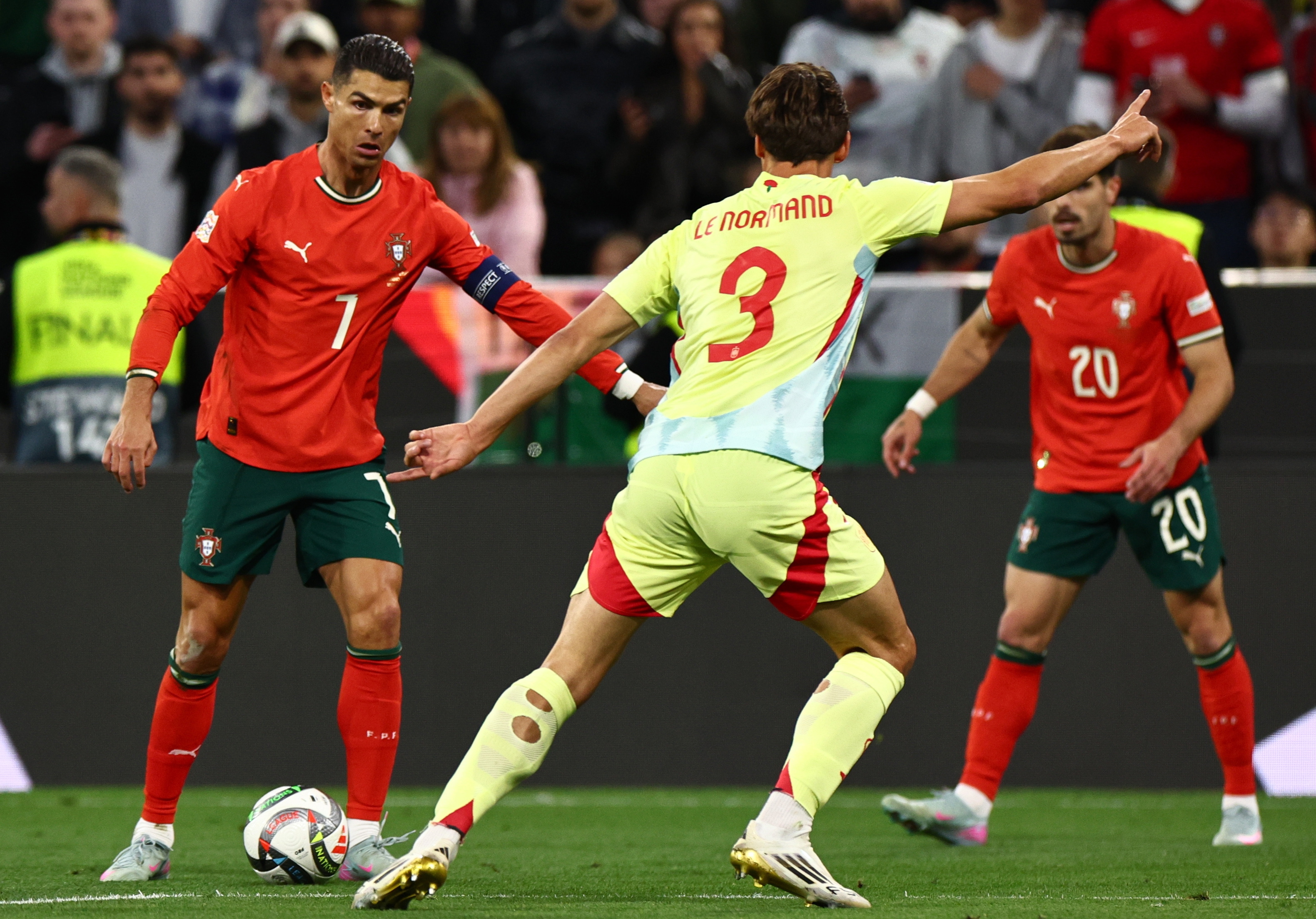 葡萄牙队实力不凡,晋级欧锦赛决赛 葡萄牙队实力不凡,晋级欧锦赛决赛