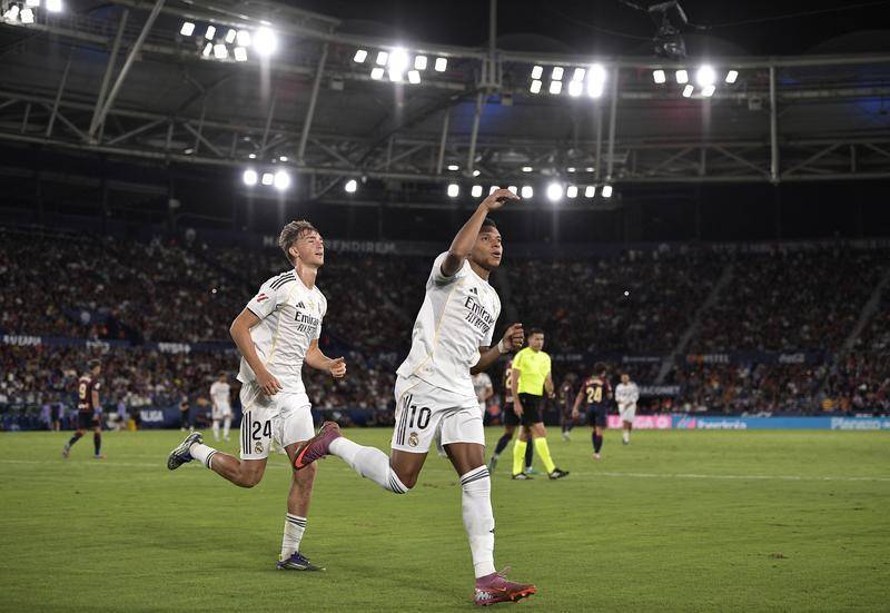 莱万特客场小胜皇家社会，实现关键反击的简单介绍