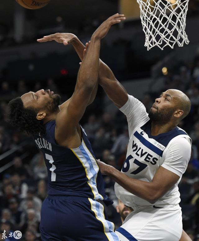 燃雷将客场挑战灰熊,攻防同时发力 燃雷将客场挑战灰熊,攻防同时发力