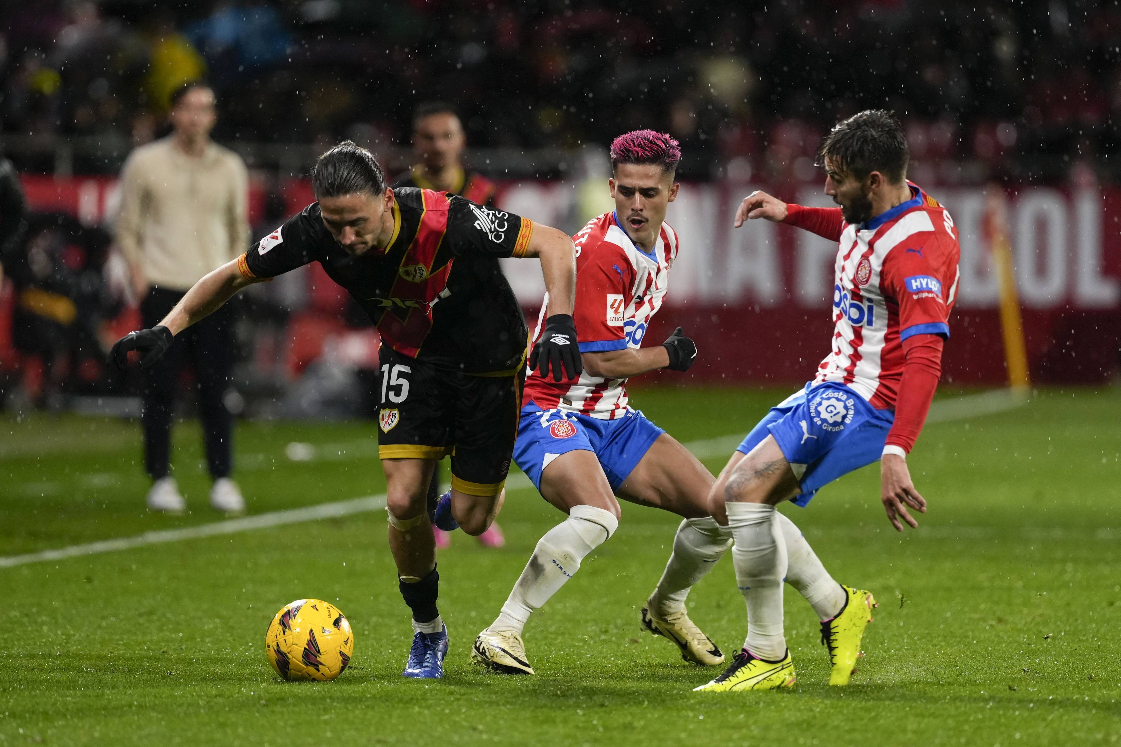 包含红牛二队完胜红牛车队,诺里斯扛起全队的词条 包含红牛二队完胜红牛车队,诺里斯扛起全队的词条