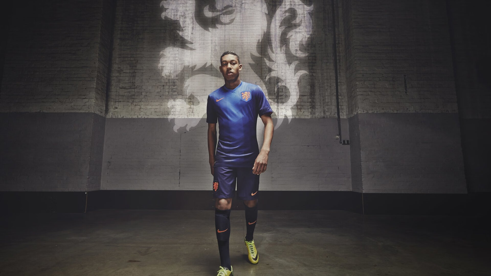 阿布的布局，阿克如何在F1年度争冠之夜一手掌控比赛走势