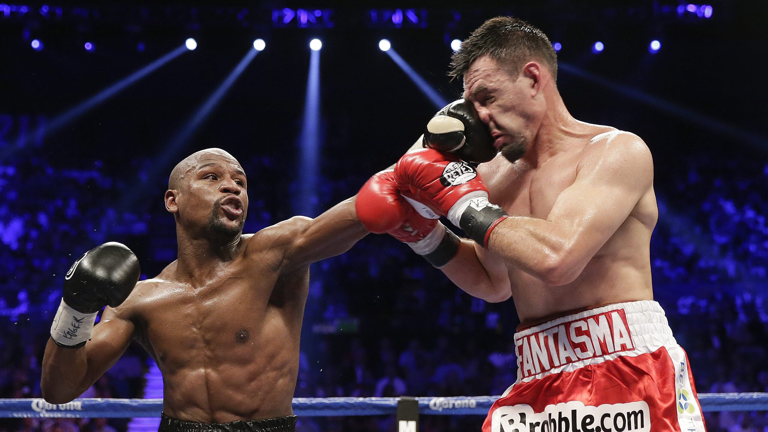 双线奇迹，马来西亚绝杀法国之夜，辛杜刷新世界纪录的羽球风暴