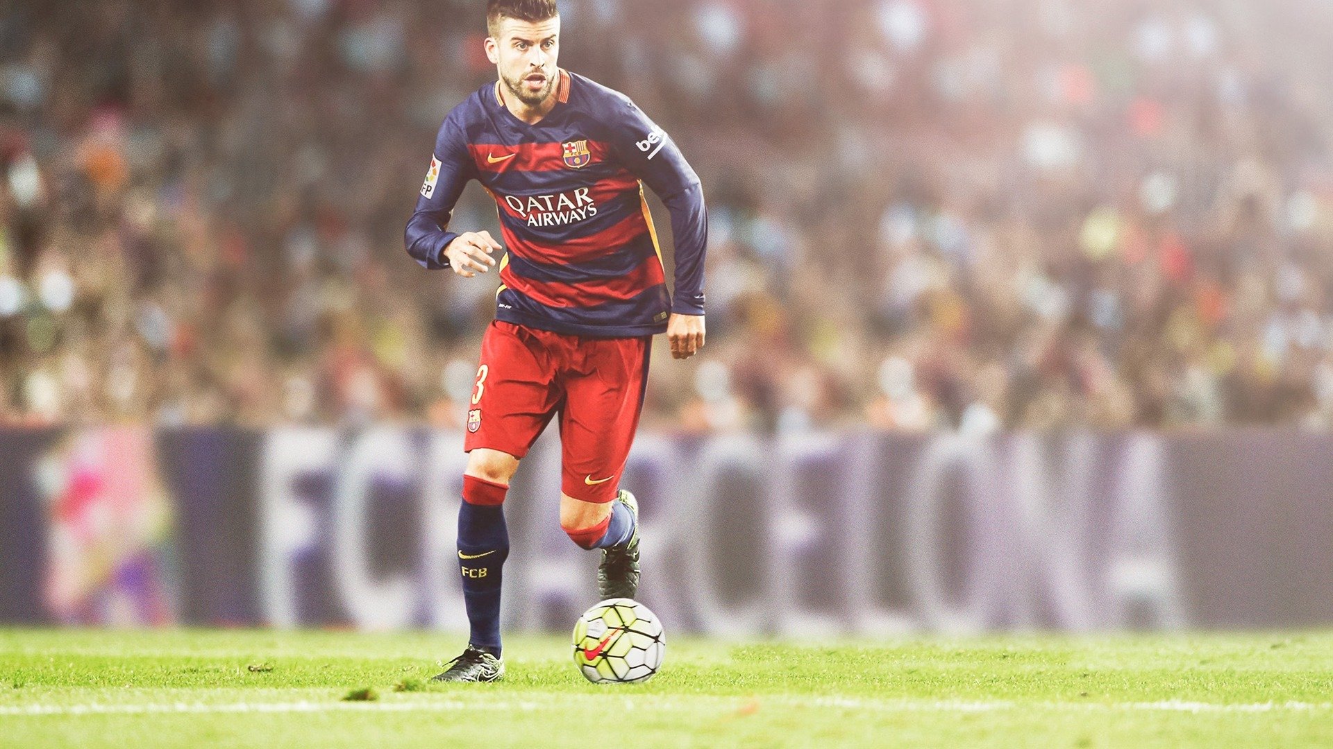 银色巨浪中的孤勇者,汉密尔顿如何以灵魂扛起梅赛德斯的逆转之路